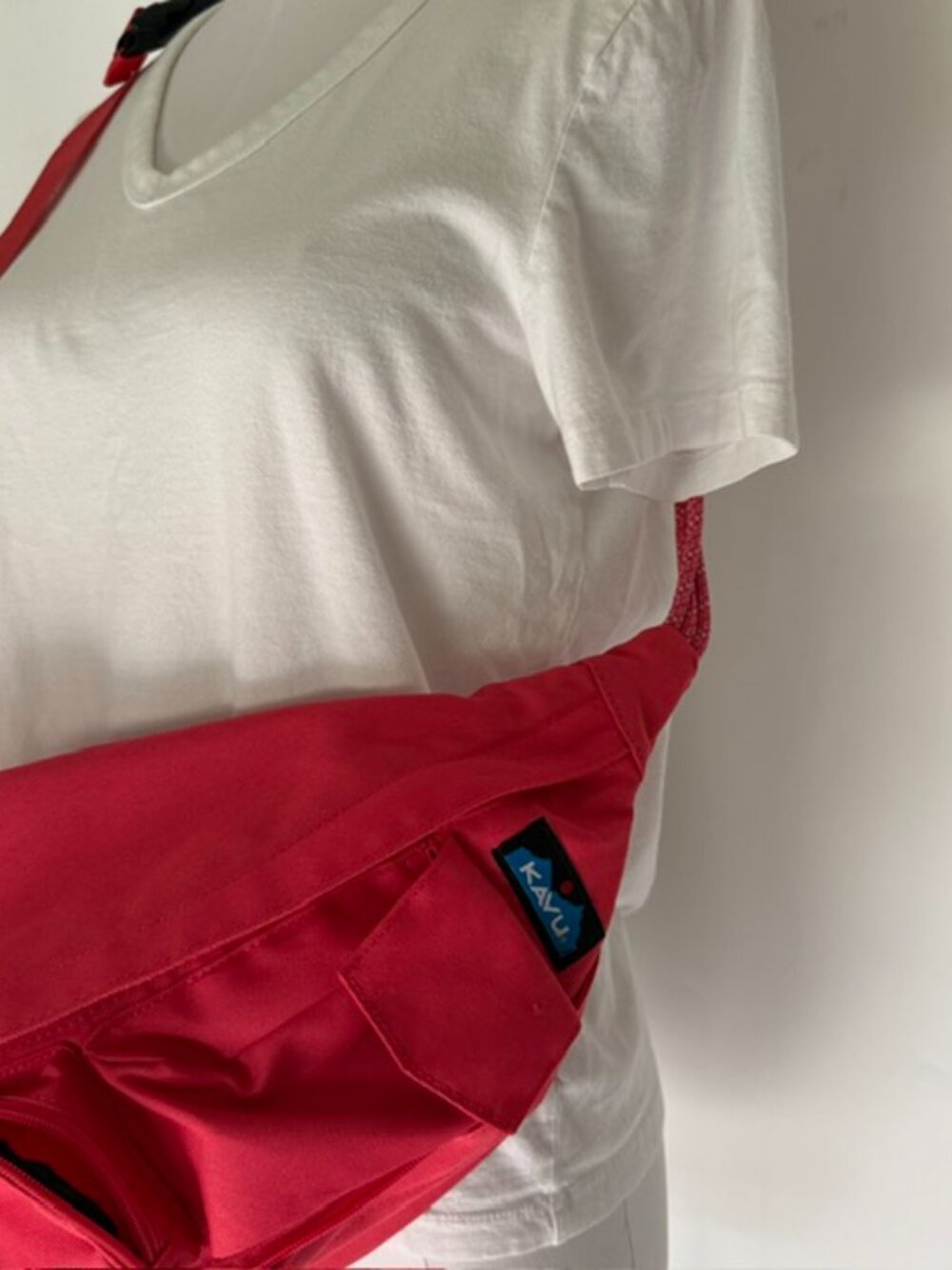 Kavu Sling Bag Rope Strap Orange Crossbody EUC